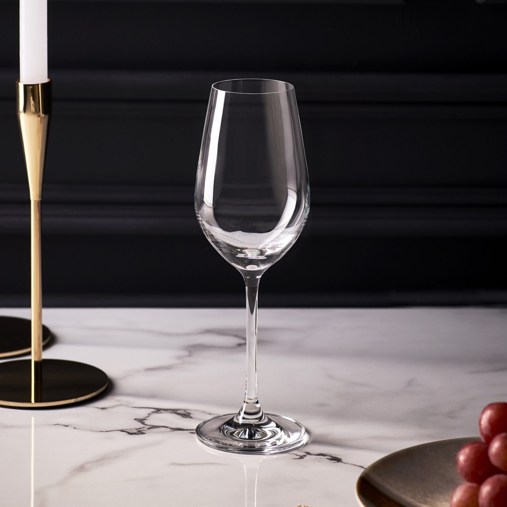 Lucaris Desire – Crisp White 365 ml.