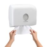 Kimberly Clark – กล่องกระดาษเช็ดมือ Aquarius M-Fold Single Clip